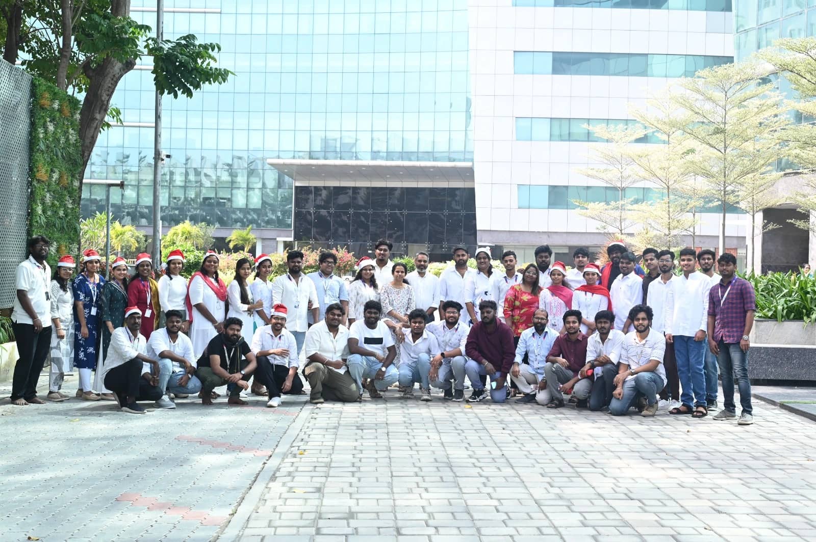 YAKKAY Technologies Office Team YAKKAY Technologies Office Team